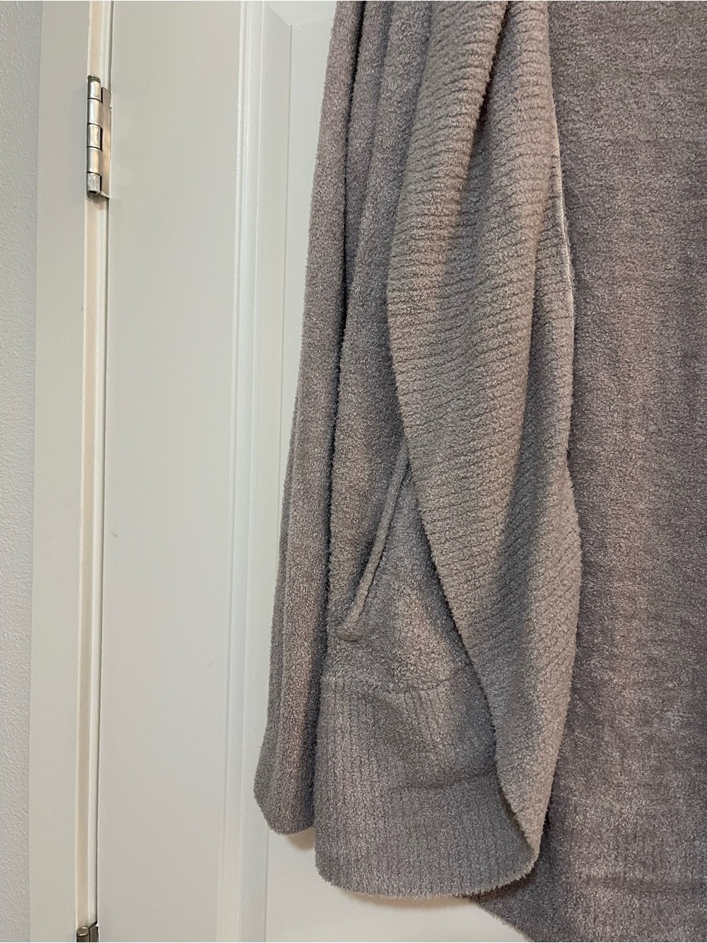 Barefoot Dreams CozyChic Lite Circle Cardi - Picture 4 of 6